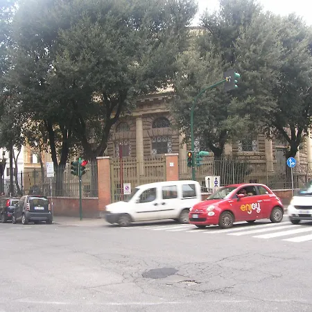 秦大姐旅馆